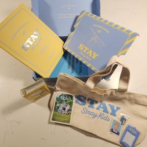 Stray Kids STAY 2nd Gen Fanclub Kit